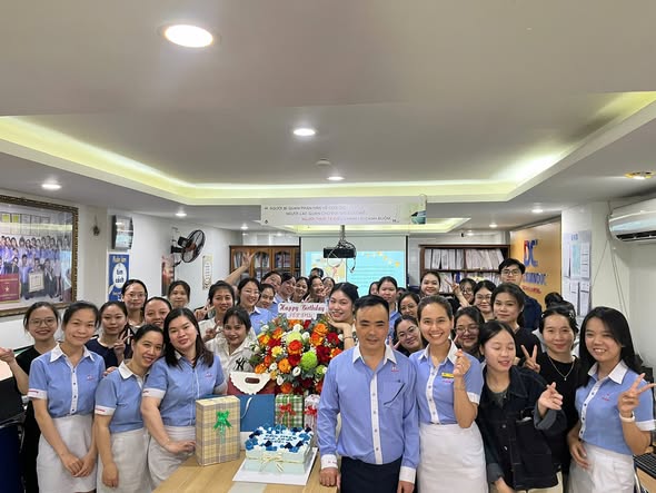 Chúc Mừng Sinh Nhật Sếp Đức